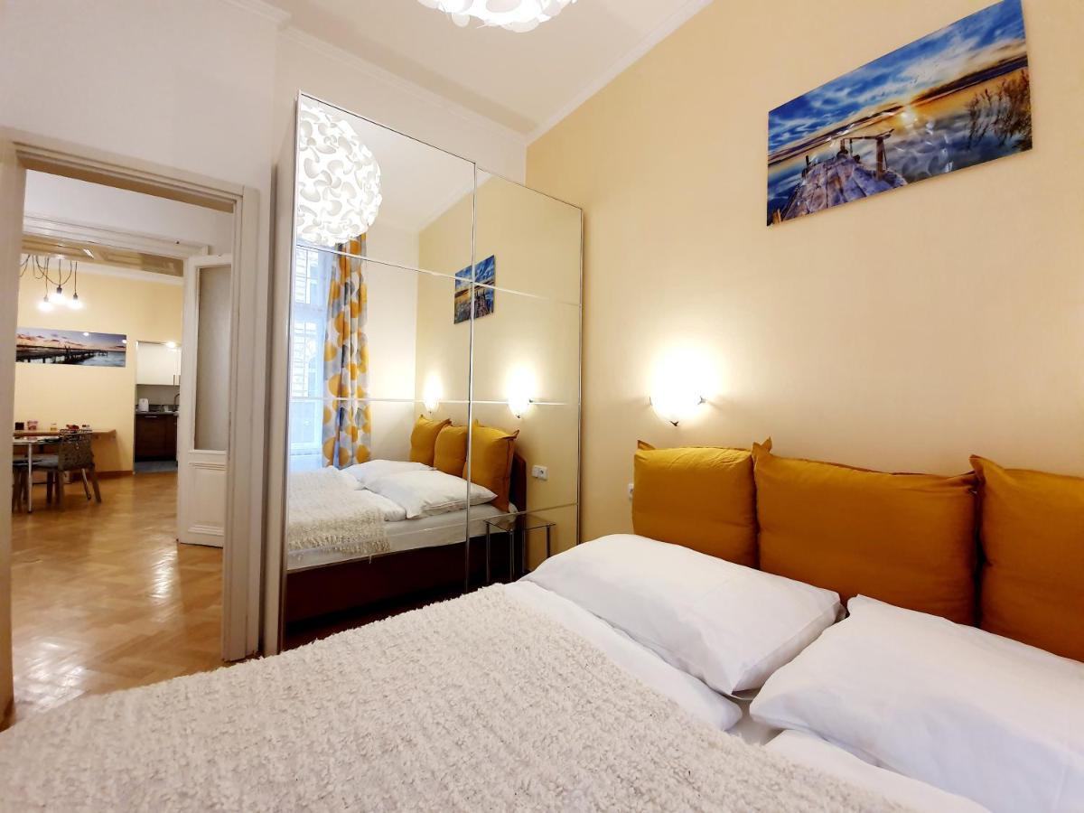Apartment Prague Exterior photo